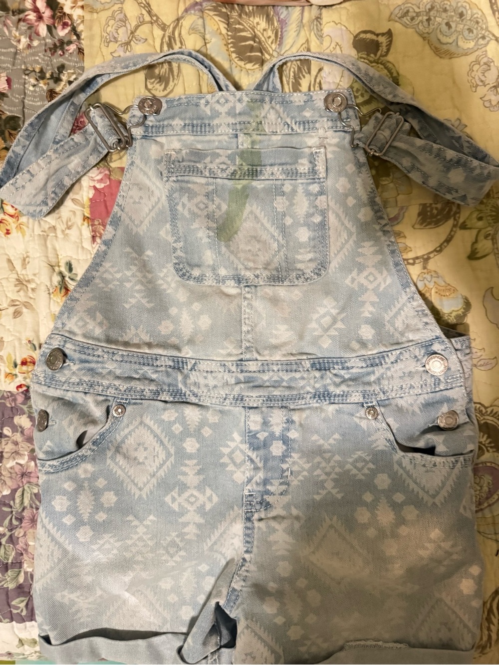 patterned overall shorts